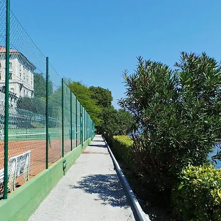 Nazionale 75 Διαμέρισμα *